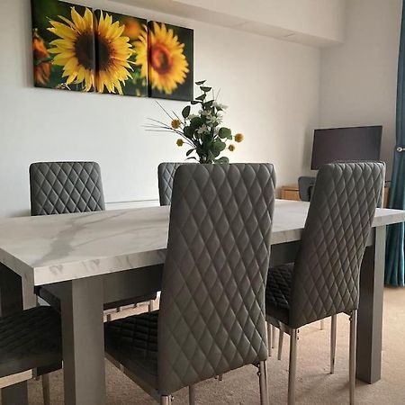 Beautiful 2 Bedroom Flat Overlooking Golf Course Carnoustie Εξωτερικό φωτογραφία