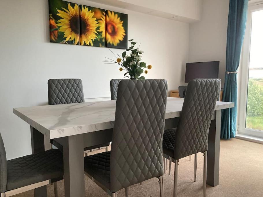 Beautiful 2 Bedroom Flat Overlooking Golf Course Carnoustie Εξωτερικό φωτογραφία