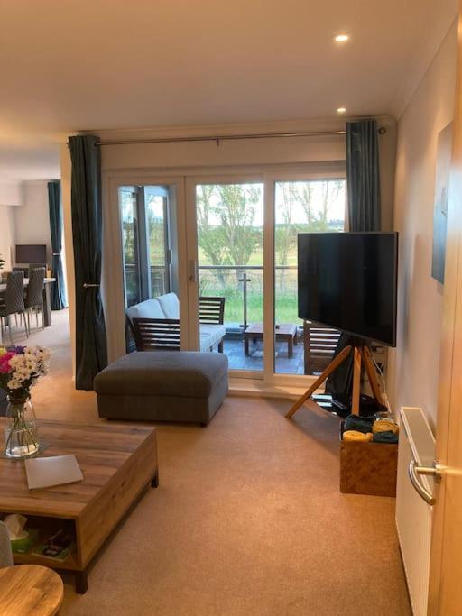 Beautiful 2 Bedroom Flat Overlooking Golf Course Carnoustie Εξωτερικό φωτογραφία